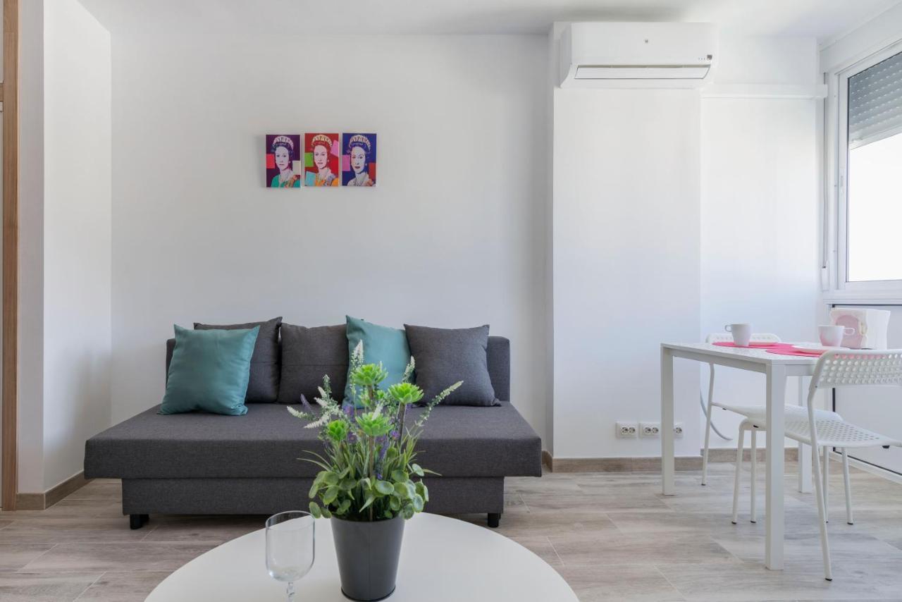 דירות בנאלמדנה Panoramic Views Cosy Studio מראה חיצוני תמונה